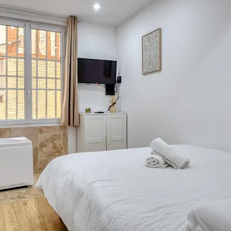 Le Aurelie F2 Avec Baignoire Balneo ! *