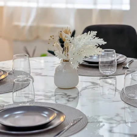 Le Aurelie F2 Avec Baignoire Balneo ! Appartement *