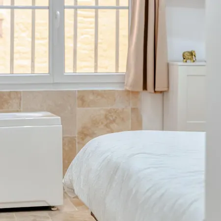 Le Aurélie F2 Avec Baignoire Balnéo ! Apartamento