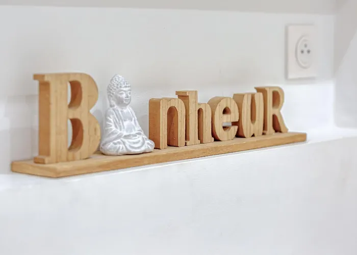 Le Aurelie F2 Avec Baignoire Balneo ! Apartment *